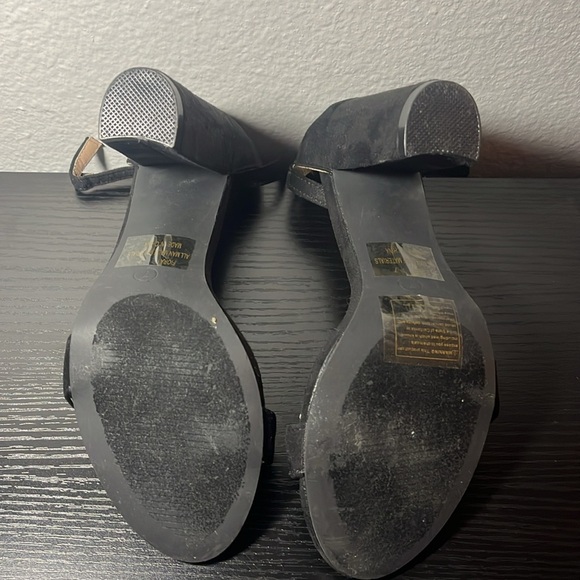 Fashion Nova Black Stiletto Heels Ankle Strap - Picture 4 of 4